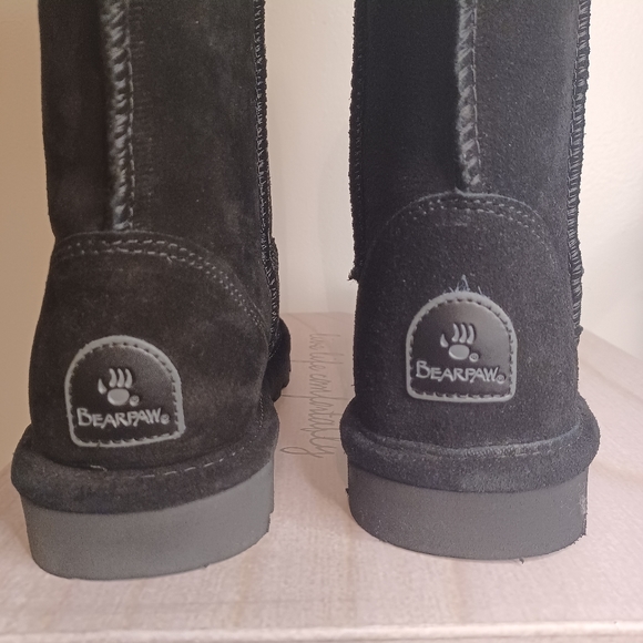 BearPaw Sheepskin Boots NWT - Picture 6 of 7